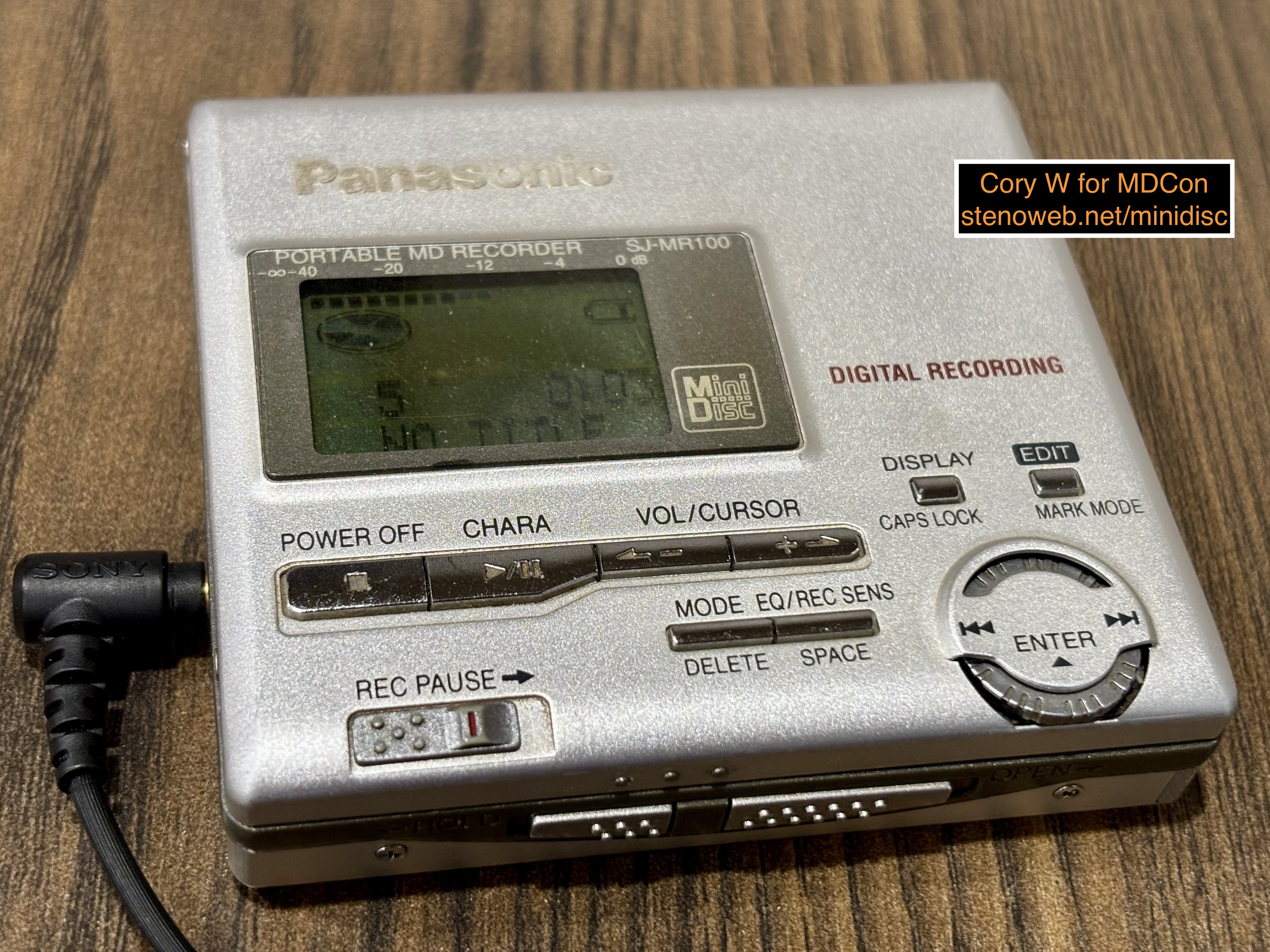 Review - Panasonic MiniDisc Recorder SJ-MR100 | MDCon